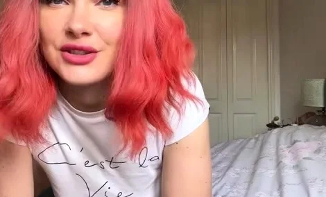 Yourhikerbabe - The Future Belongs To BBC