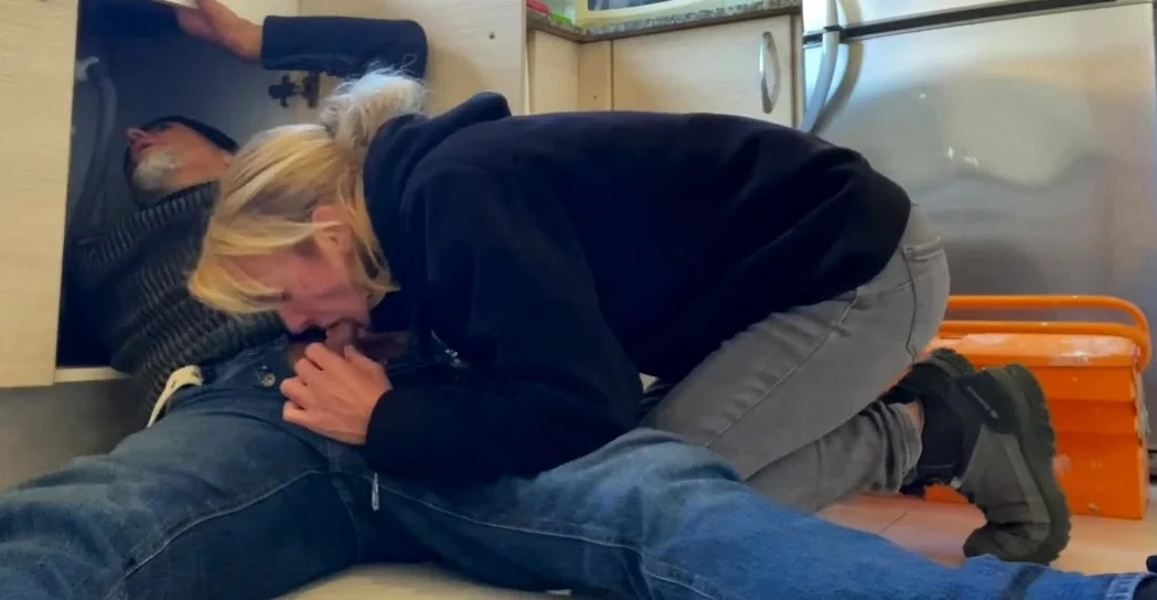 Blonde MILF Gives Plumber a Blowjob in the Kitchen