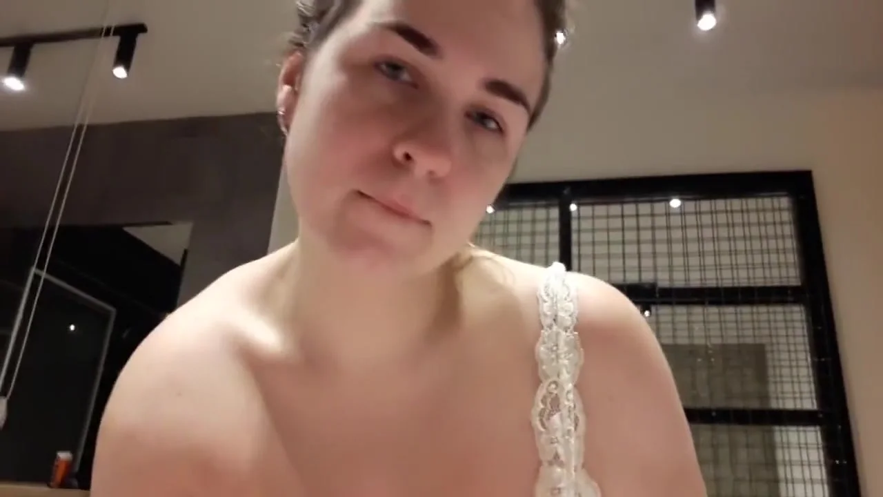 Veterinarian girl 18 yo with big natural tits love boobs fuck :)