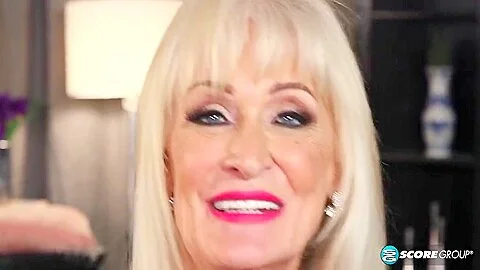 Leahs First Video Fuck Is With A Young Stud