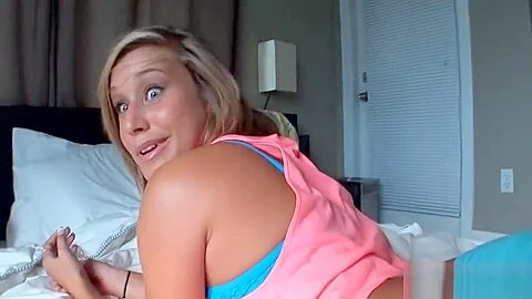 Beach babe gets her shaved pussy slammed close up