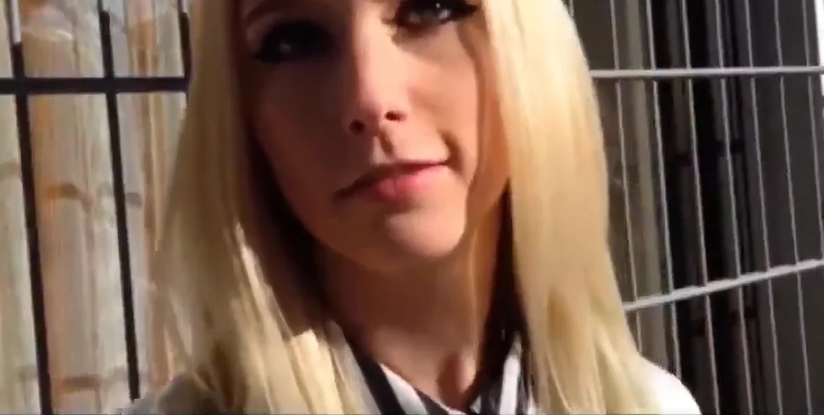 hot blonde quick anal sex in public toilet
