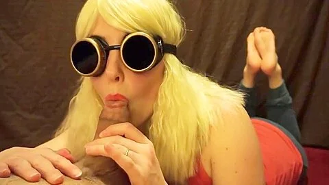 Blonde Blowjob in the Pose