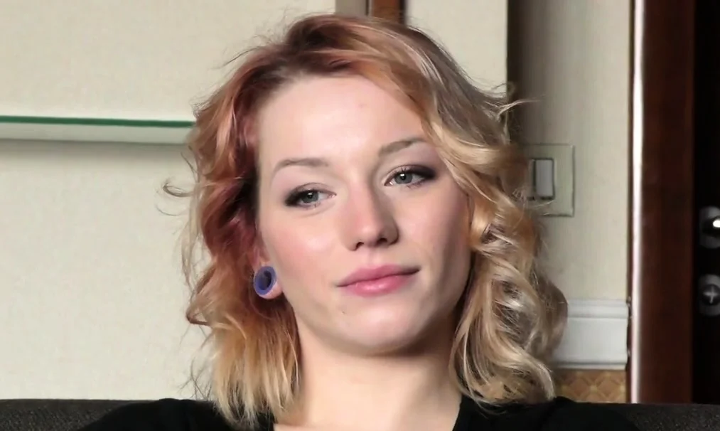 Estreya WoodmanCastingX #Blonde #Slovakian #MediumTits