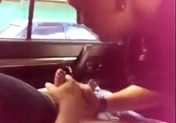Russian whore sucked 2 cock in a car. Cum to her mouth