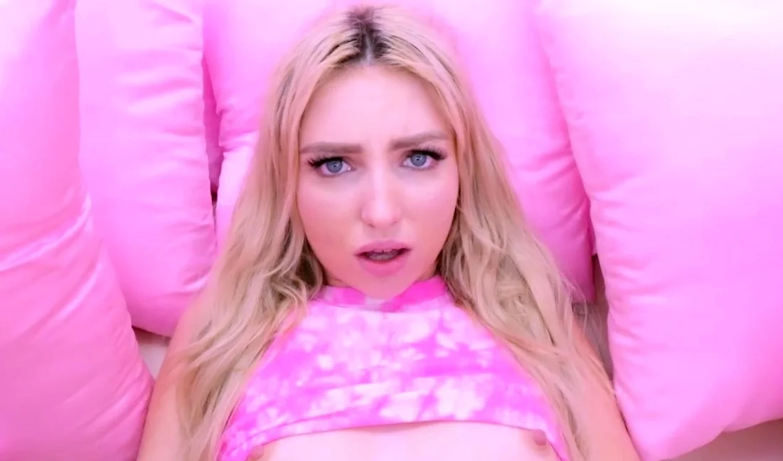 Gorgeous Blonde with long hair sucks big cock