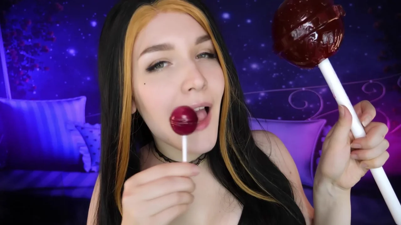 Kitty Klaw Asmr - Licking