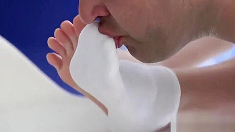 Foot worshiped babe jizz