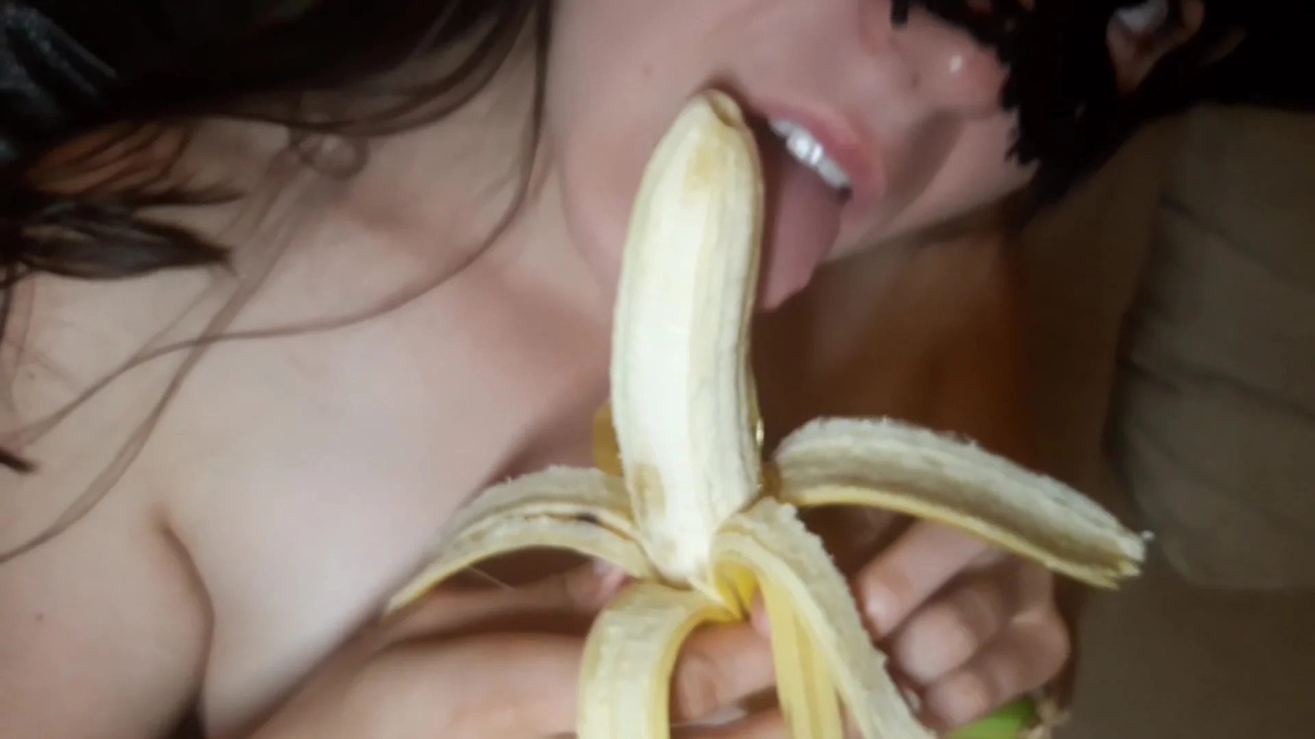 Girl Learns To Do Blowjob And Swallow Cum