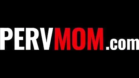 Free Premium Video Sexy Milf Caught Her Stepson Jerking Off Offers Her Mature Pussy Instead
