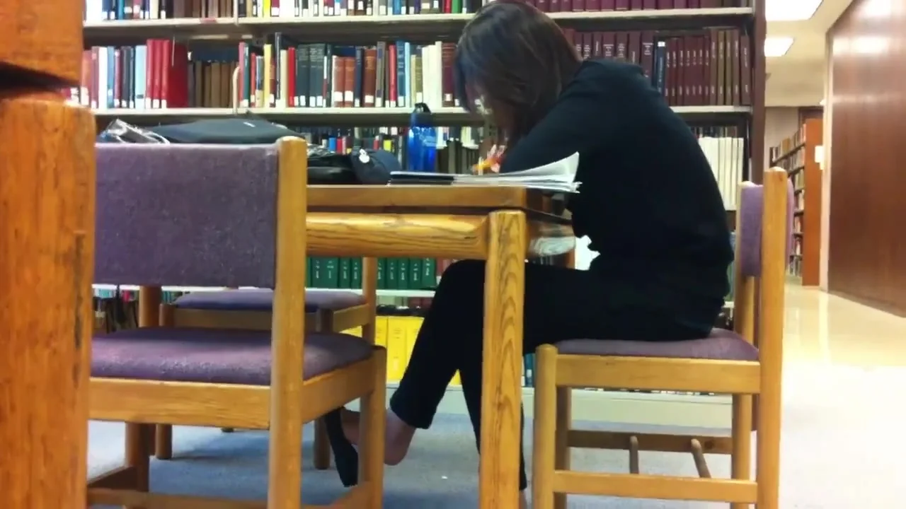 Candid Asian Library Feet Shoeplay Flats Dangling Pt 1