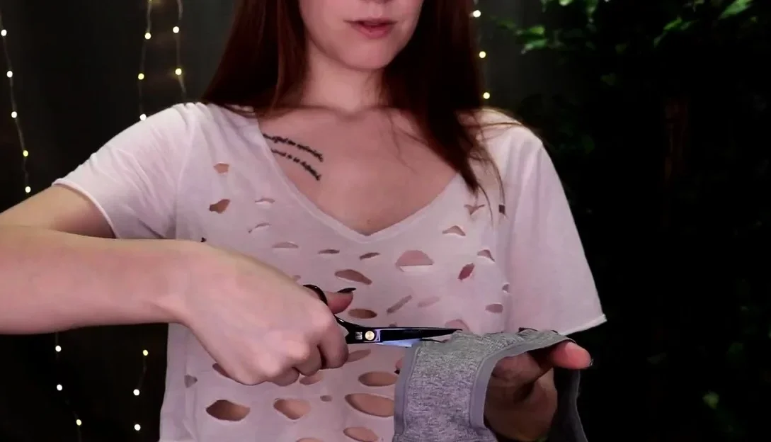 Ginger ASMR Peekaboo Panties Exclusive Video