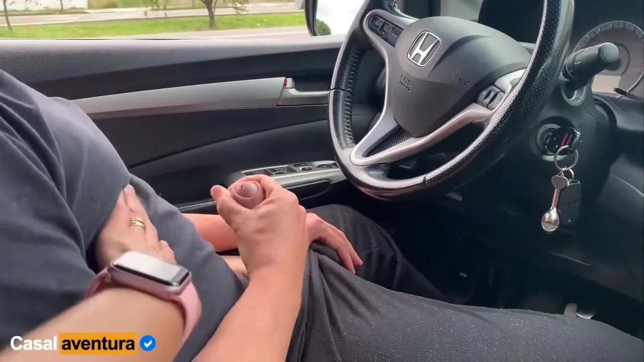 Public Handjob Near The Bus Stop - Flash Dick
