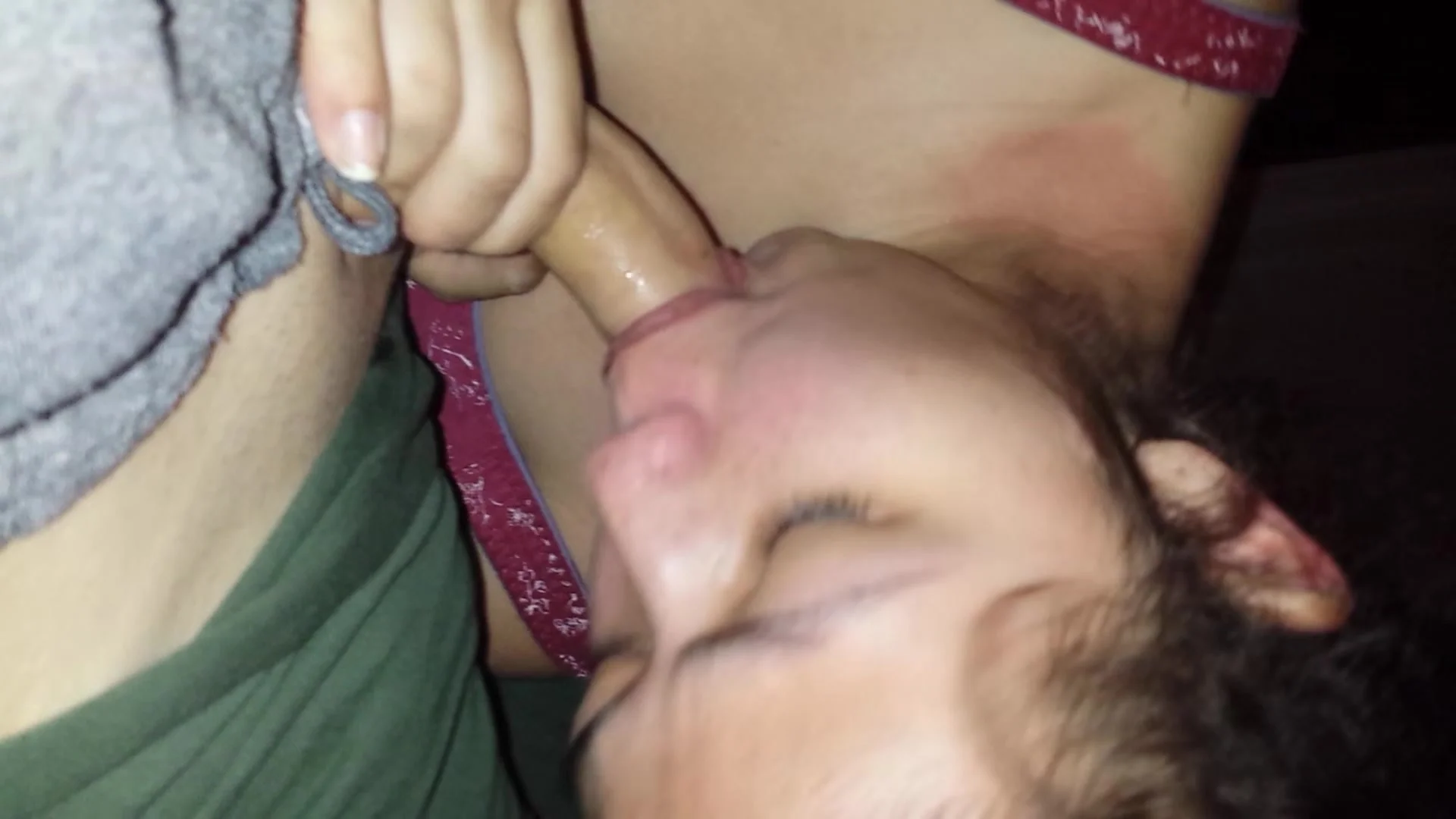 Hot 19 year oud latina sucking