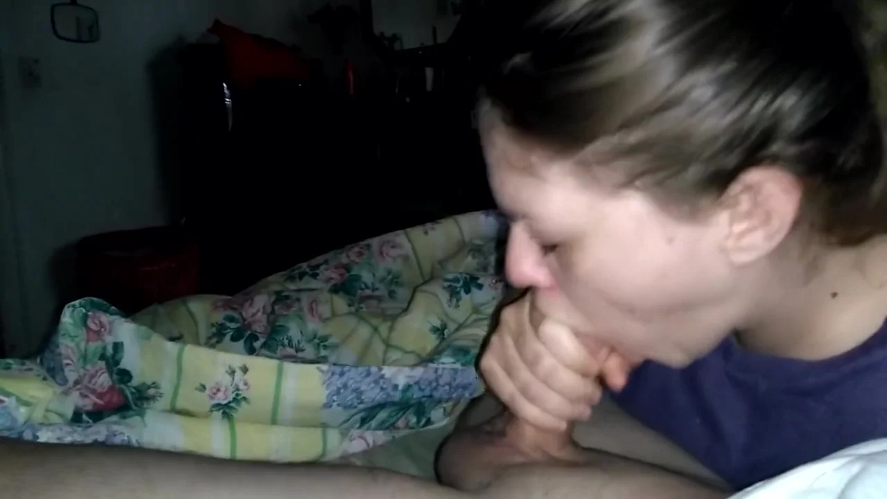 Huge Cumshot morning Blowjob