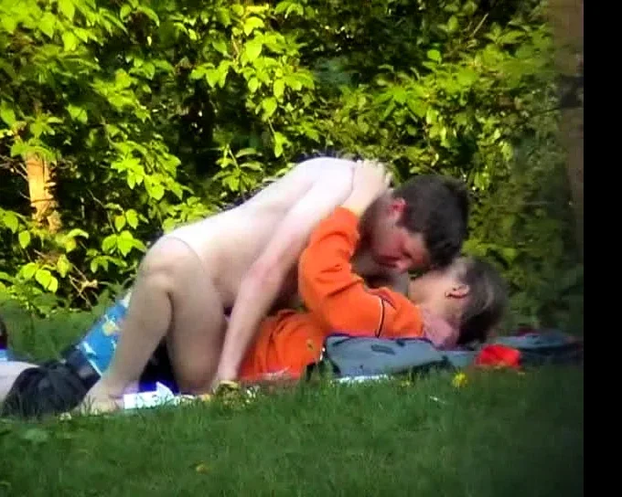 Hitching teen public outdoor hard bang in trunk of car