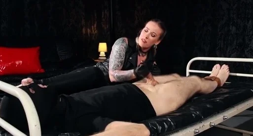 Humiliated and aroused - Cruel Anettes Fetish Store