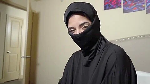 Muslim teen 18+ Gabriela Lopez watch out for her Step dad