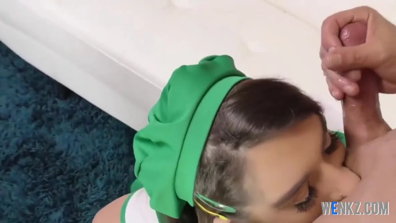 Cute Coed Getting Fucked In Her Wet Snatch