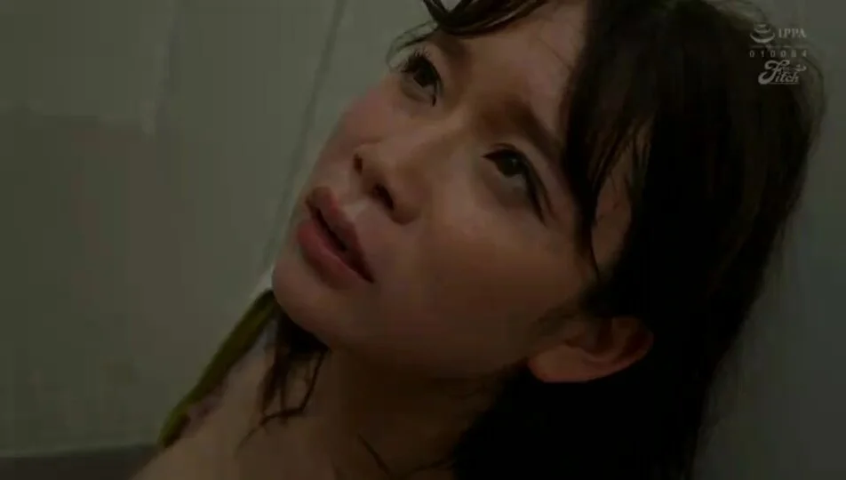 Lots of Ejaculation in Cute Mouth