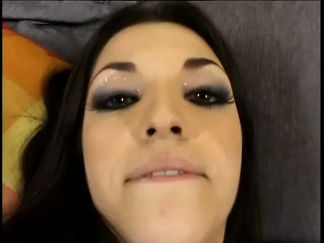 Petite young babe has sex with unfamiliar guy and gets accidentally jizzed