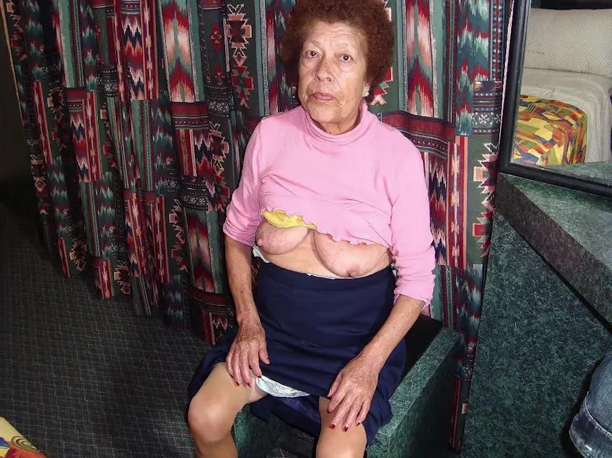 Hellogranny, Latin Grandma Amateurs In Pictures