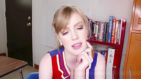 Real teen 18+ cheerleader blonde in uniform