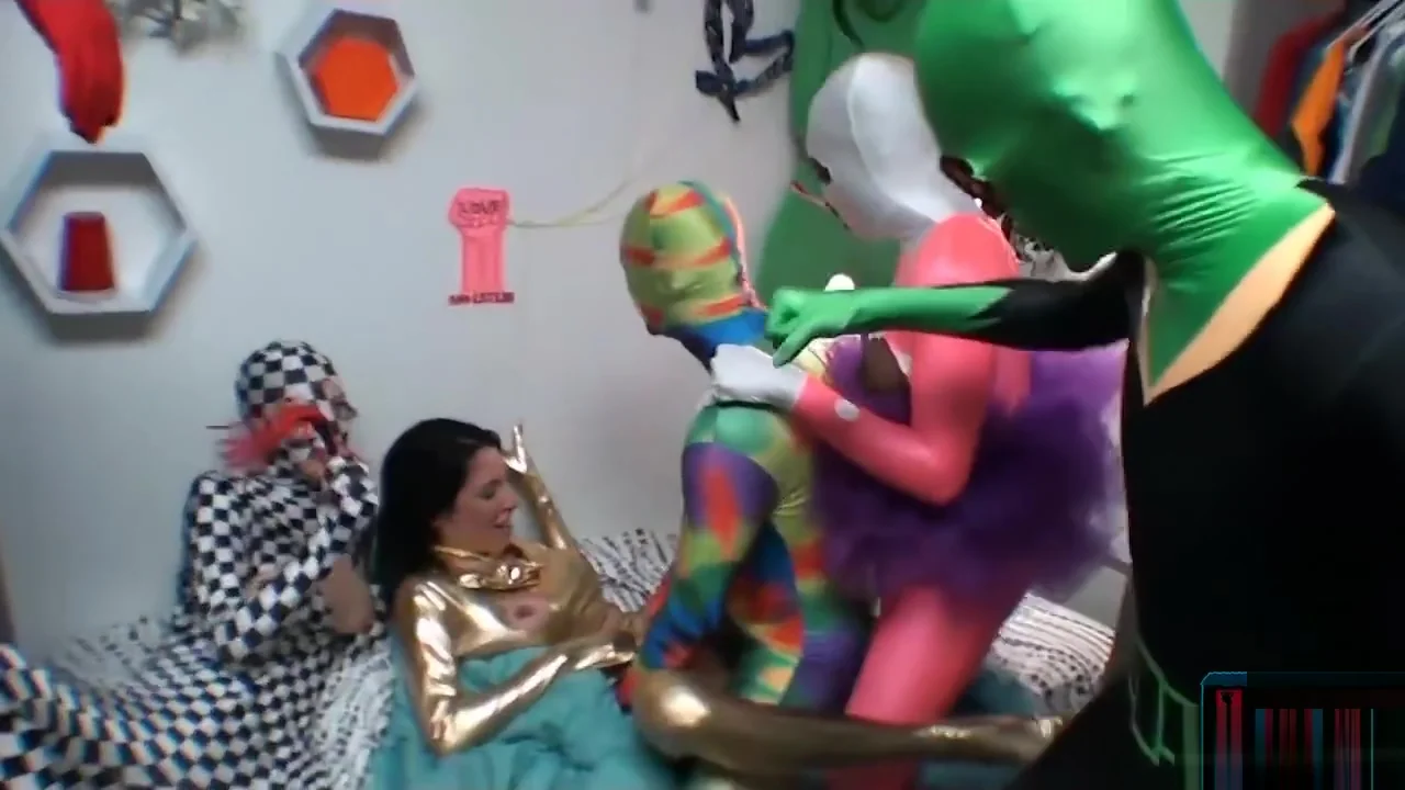 Spandex dorm room party with college teens 18+ gets sexual