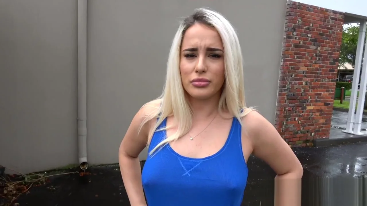 Curvy ass blonde bangs in garage