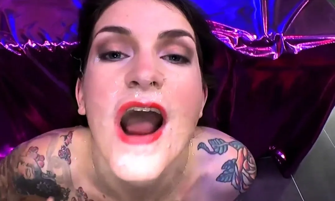 Adreena winters shows ass licking anal and bukkake