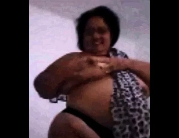 fat perfect granny fingering