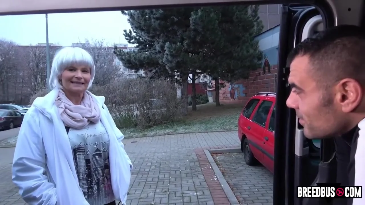 Horny Mature Lady Picked Up With Antonio Ross