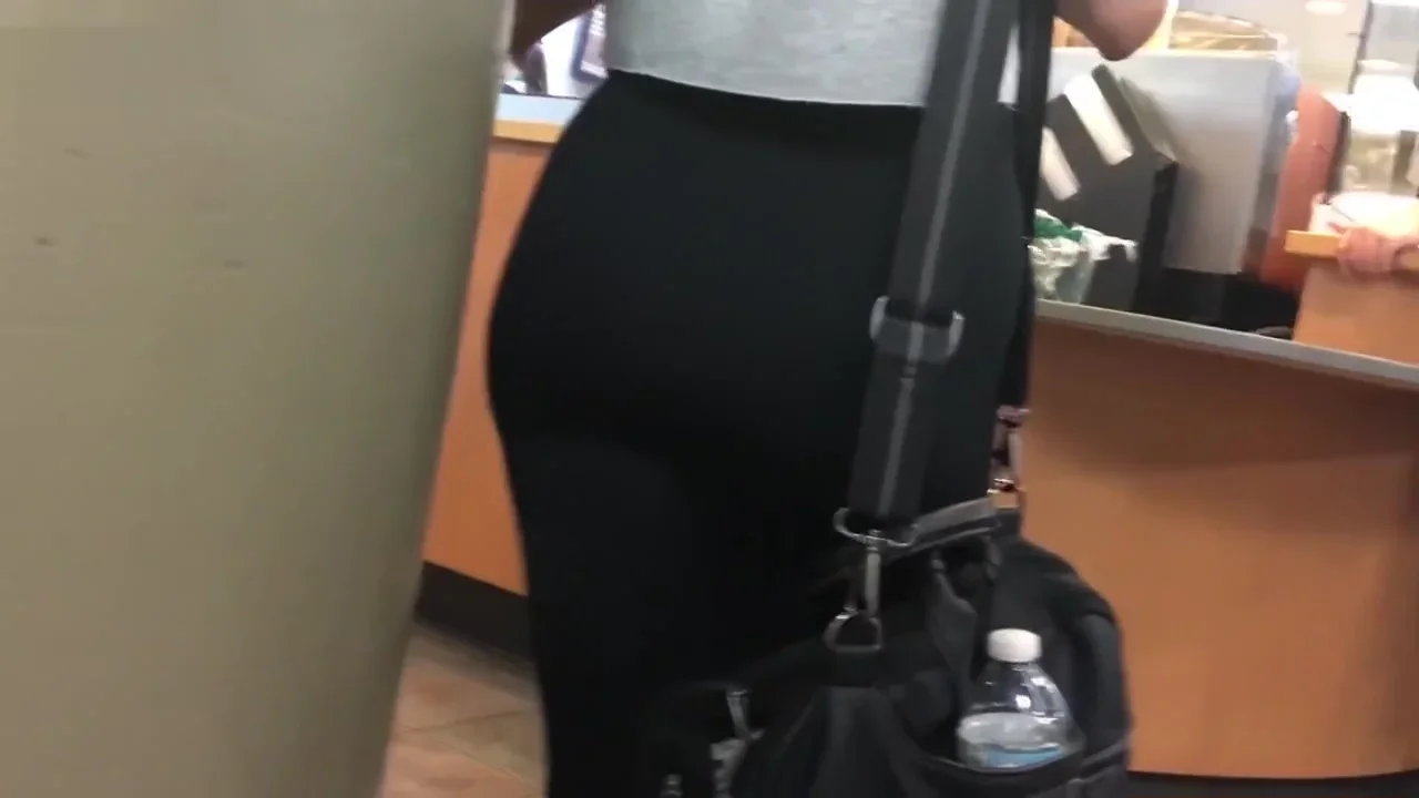 big spandex ass candid