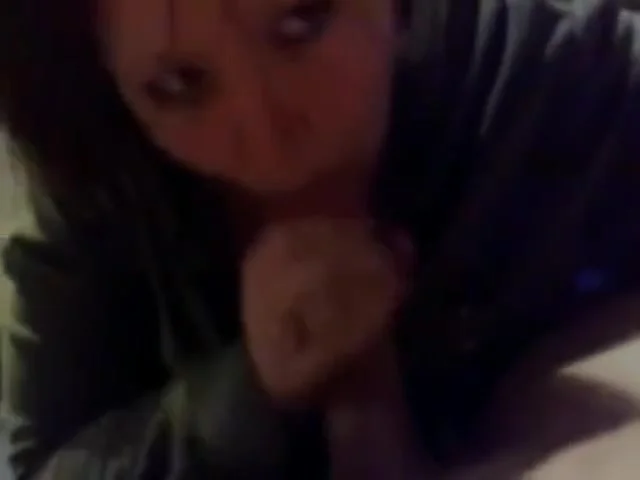 College GF came over to suck his cock