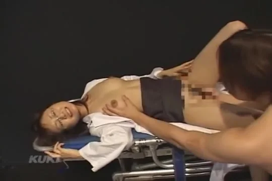 Horny Japanese chick Shiori Mizuno in Best Cunnilingus JAV movie