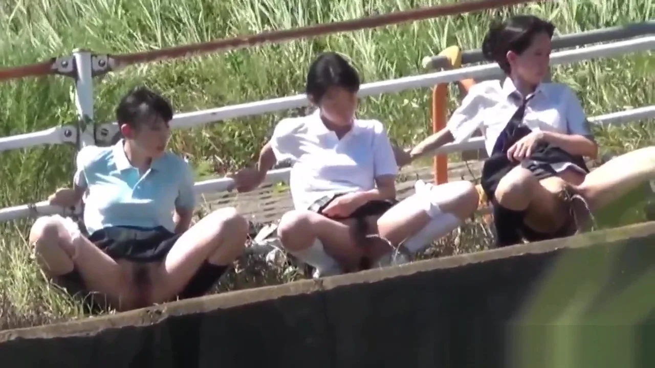 Urinating teen 18+ asians