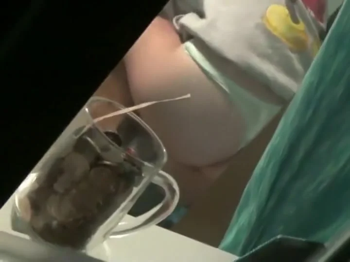 teen 18+ girl spied while removing a thong