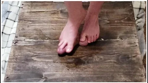 Verified Amateurs - Girlfriend Crushes My Balls And Gives Me A Footjob With Ballbusting Cumshot