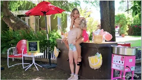 Carter Cruise And Madison Mia Licking Passionately O