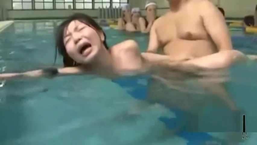 Asian Girl Getting Her Hairy Pussy Fucked By Her Swimming Instructor Creamp