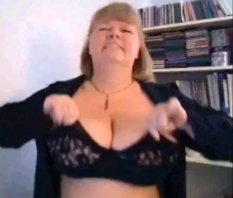 perfect mature webcam