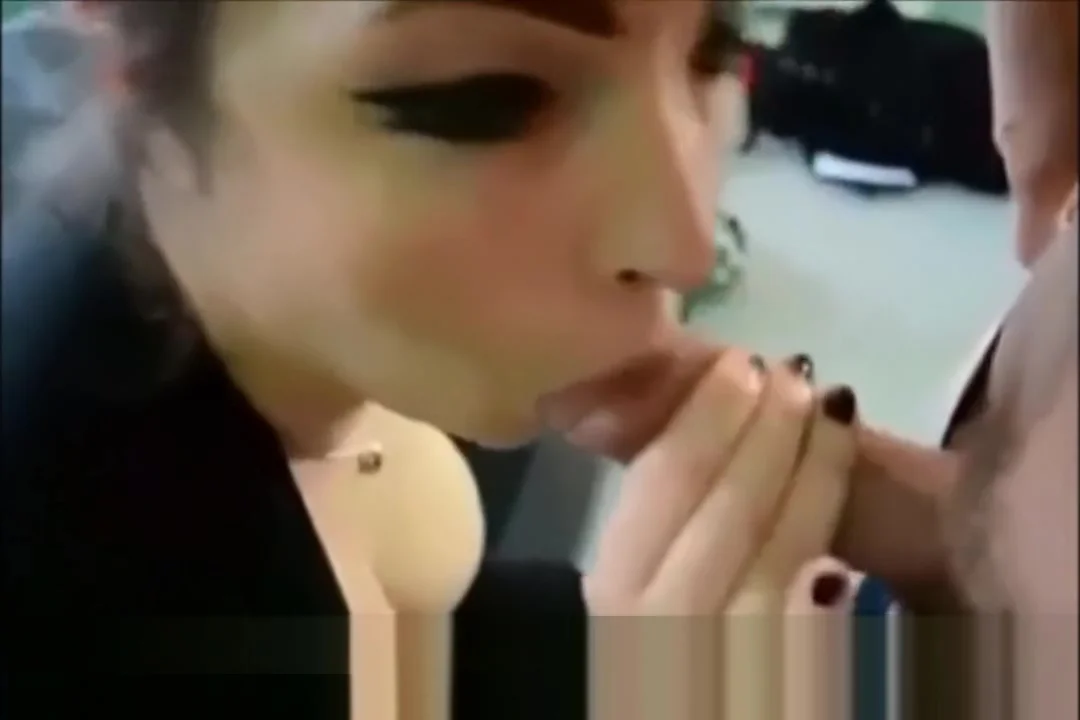Homemade Cocksucking Amateur Slurps A Strangers Dick