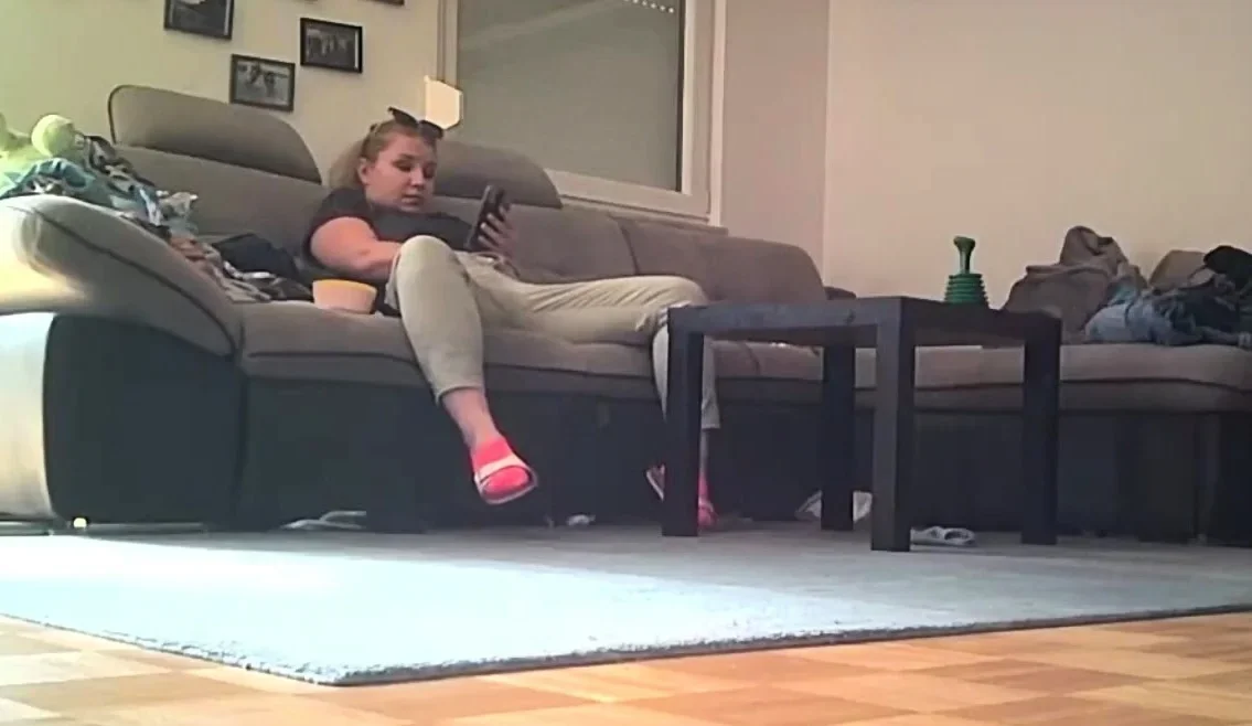Caught my mom masturbating in clothes
