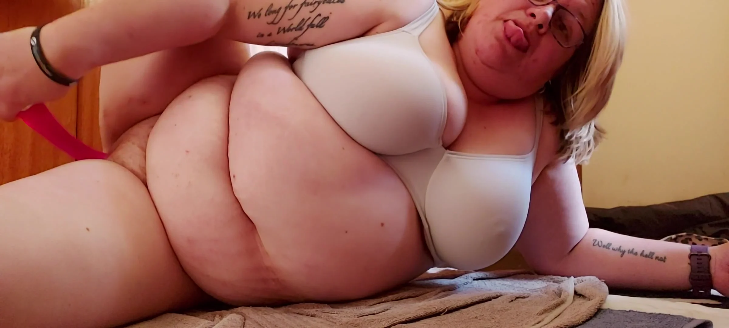 Milf Bored Again Squirting