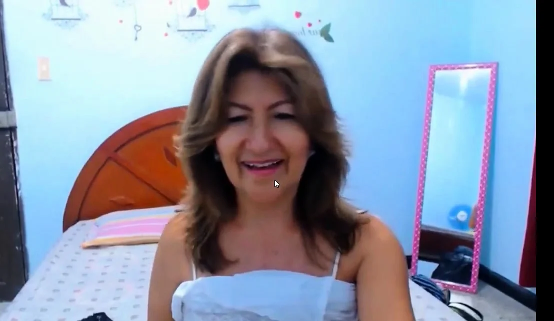 webcam granny columbia