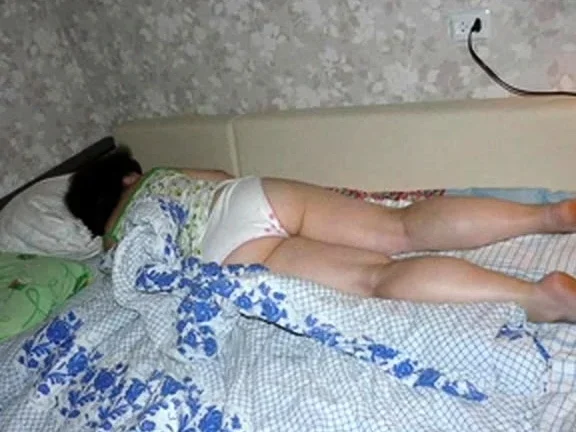 Russian sexy mature Mom! Amateur!